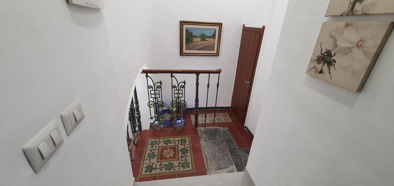 Domus Odeon La Casa Nel Parco Archeologico Di Catania Apartment Luaran gambar